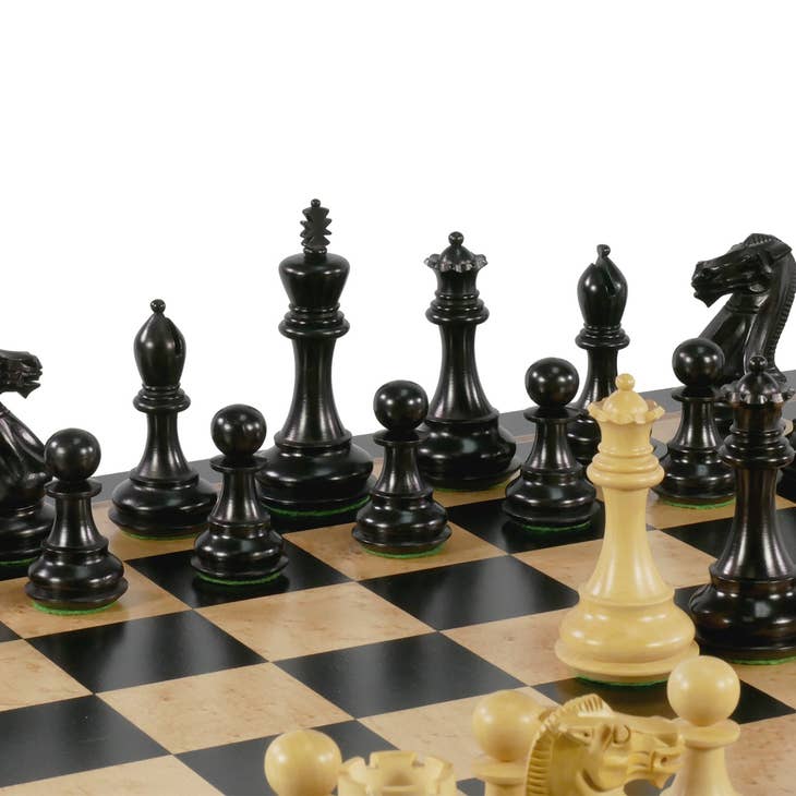 Chess Set Worldwise: Black/Boxwood 4in pieces on Walnut/Birdseye Maple Board