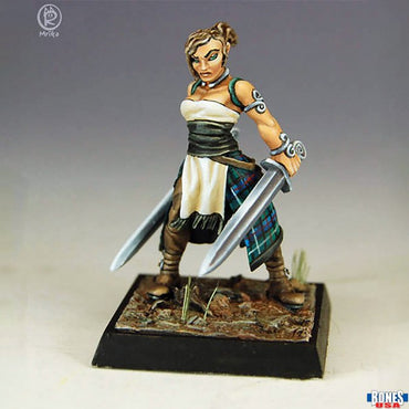 Mini Reaper Bones Legends: Female Barbarian