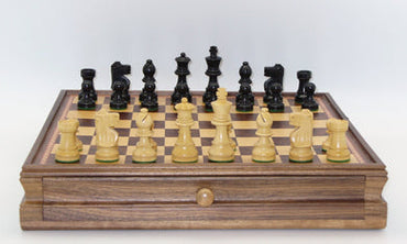 Chess Set Worldwise: 3in Black French Knight Chessmen on Walnut/Maple Chest