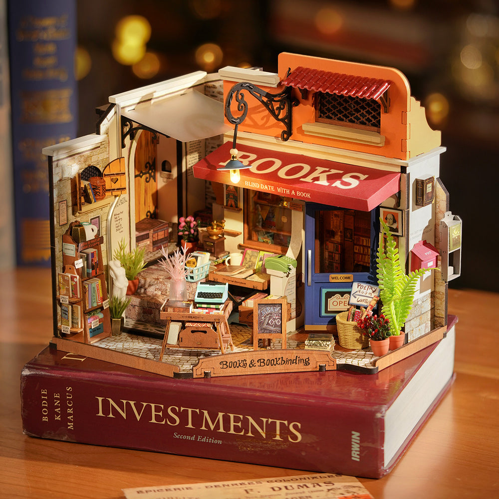 Model Rolife: Shop - Corner Bookstore