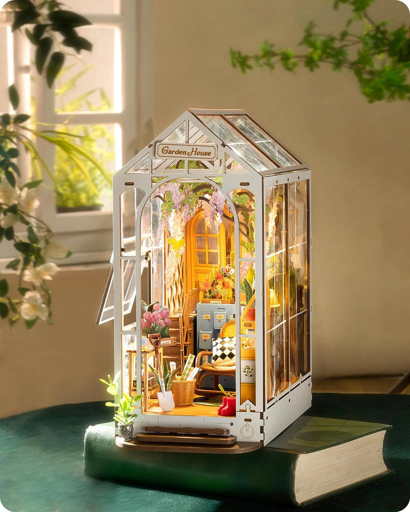 Model Rolife: Bookend - Garden Flower House Book Nook & Wonderland
