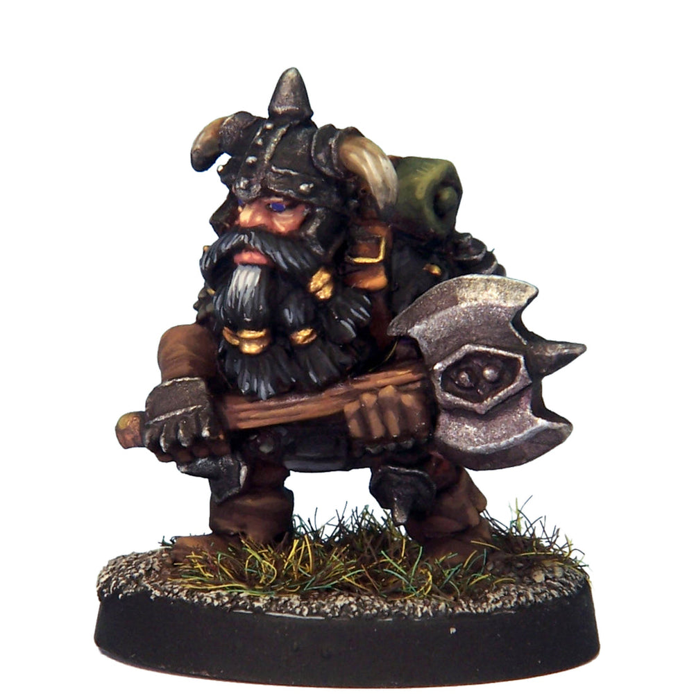 Mini Crooked Fantasy: Dwarf Fighter with Axe