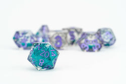 Dice Metallic Dice Co: Poly 7 Set Elixir - Sharp Edge Liquid Core