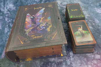 Tarot Petersen: Frazetta