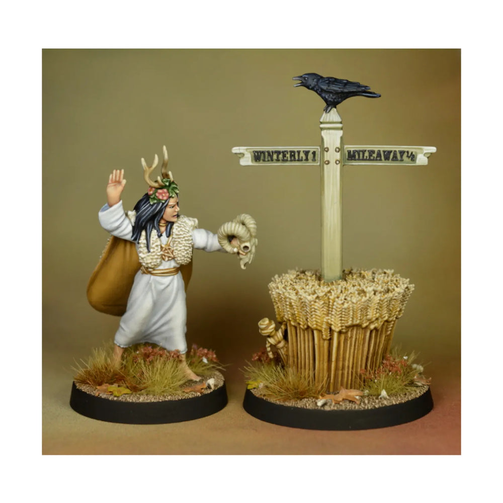 Mini Crooked Horror: Lady Winterly & Signpost (2)