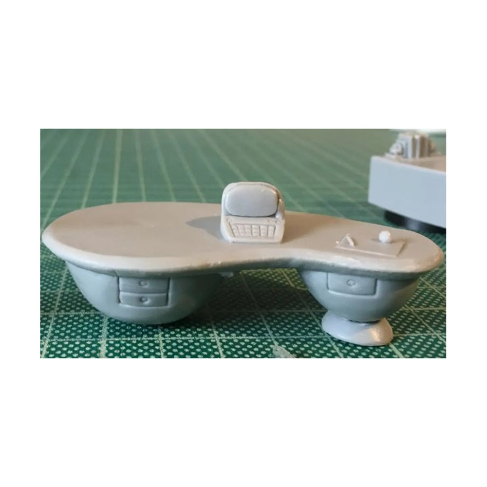 Mini Terrain Crooked: Executive Table
