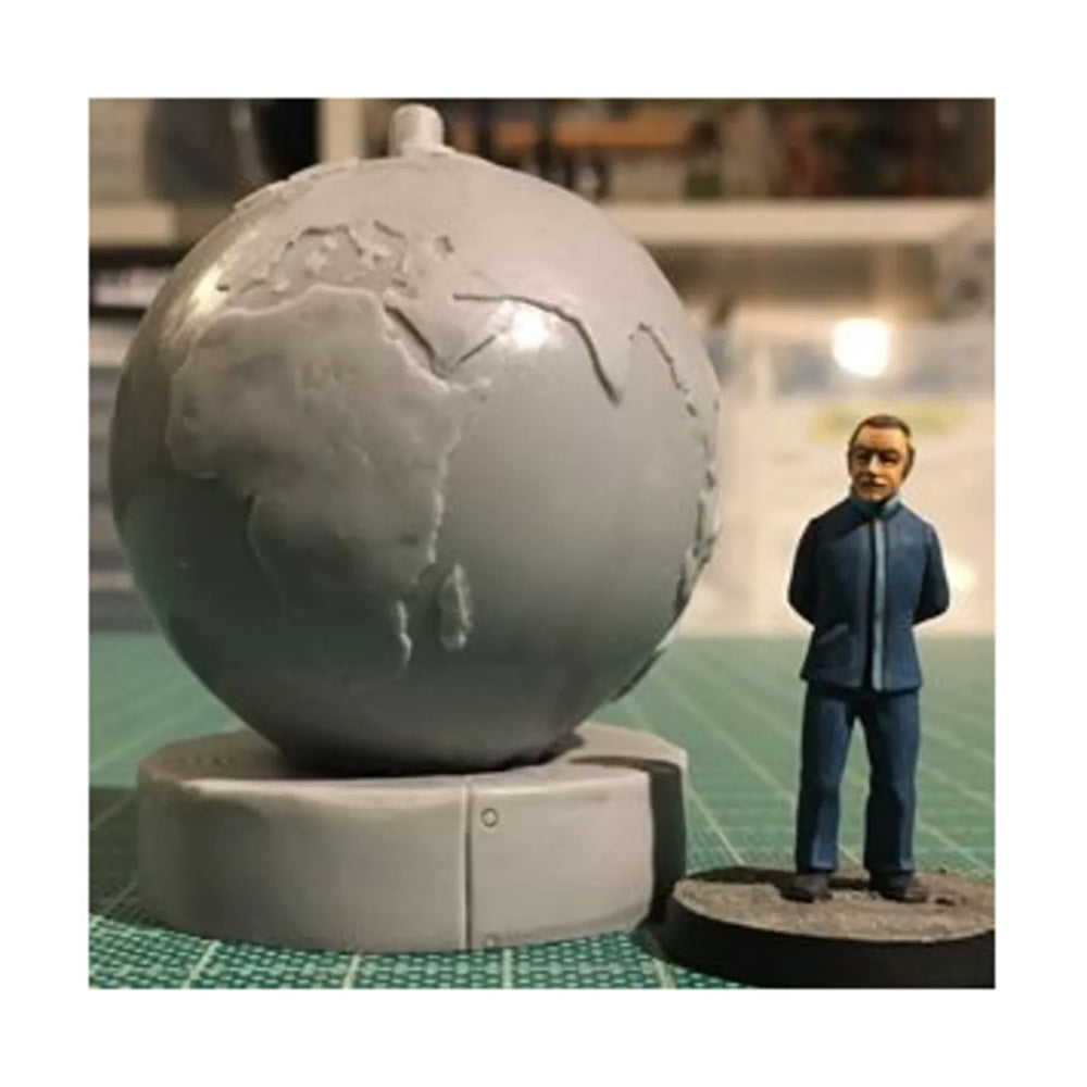 Mini Terrain Crooked: Giant Globe