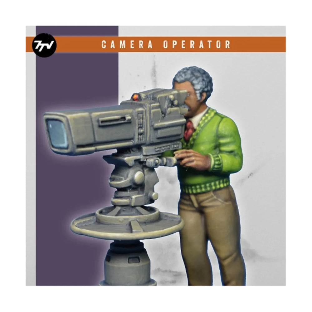 Mini Crooked Modern: Camera Operator (3)