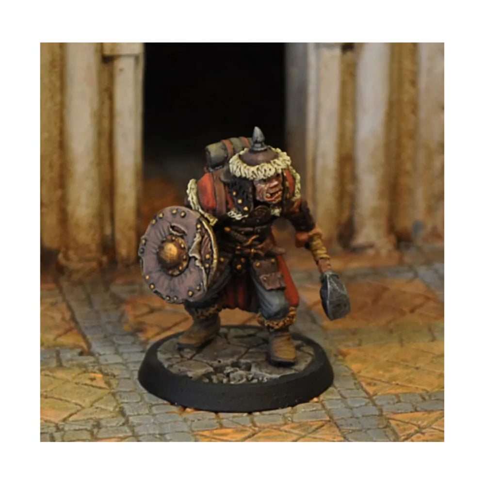Mini Crooked Fantasy: Half-Orc Fighter Cleric
