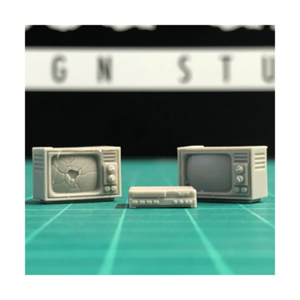 Mini Terrain Crooked: TV & VCR Set