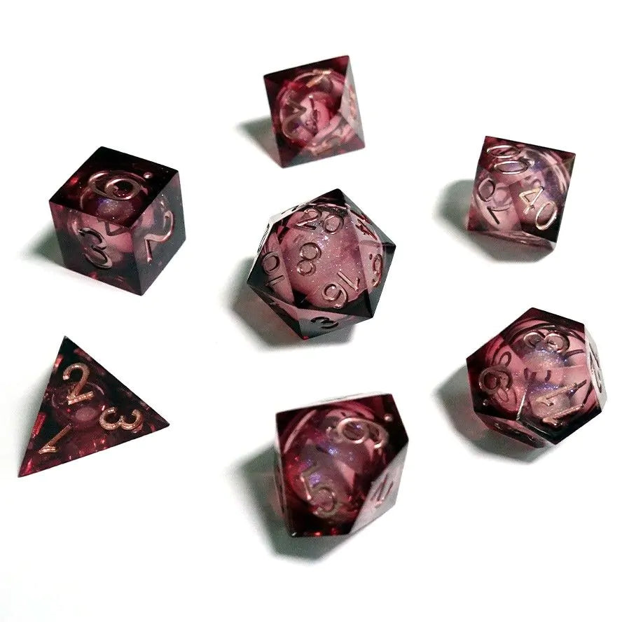 Dice Chronicle: Poly 7 Set Cube Liquid Core Molten