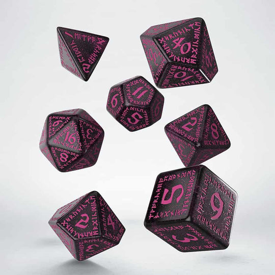 Dice Q-Workshop: Poly 7 Set Runic