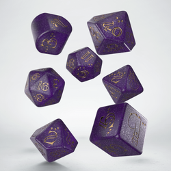 Dice Q-Workshop: Poly 7 Set Llama