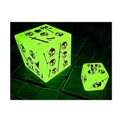 Dice Severed: D6 Gelatinous Cube: Set Of Three 1" Cubes - 1 Glow In The Dark And 2 Blood Filled