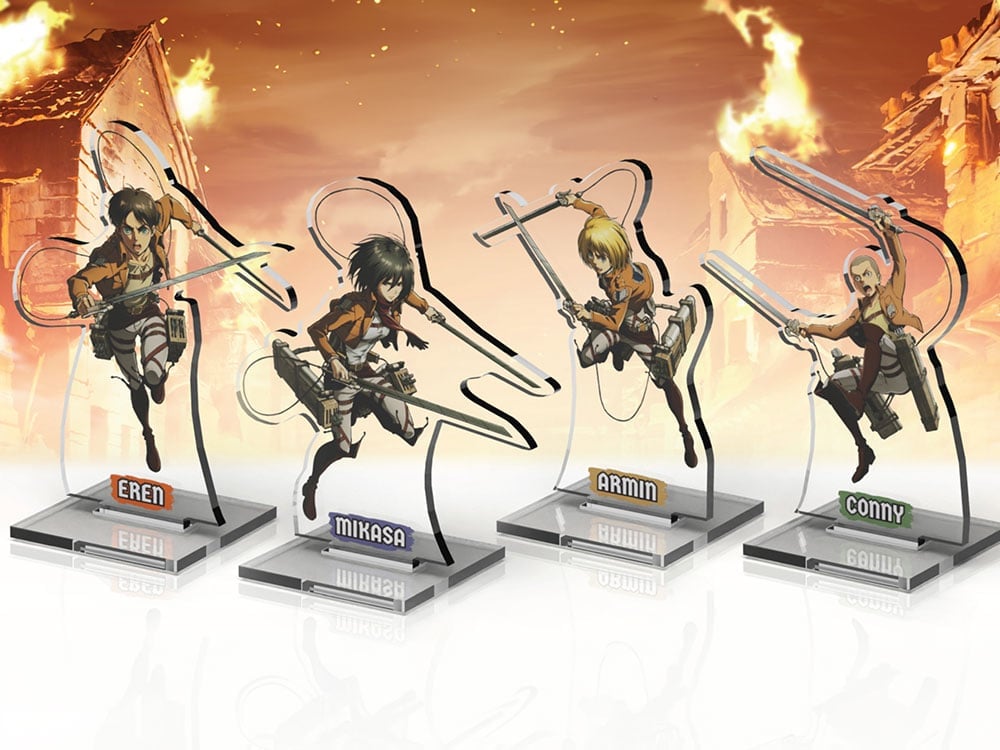 Attack on Titan Standees: 2DZ