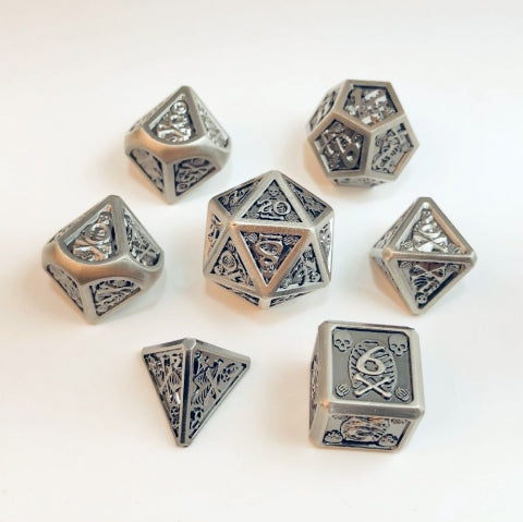 Dice Crystal Caste: Poly 7 Set Dwarven Metal Skull & Bones