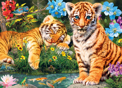Puzzle Masterpieces:  500 Piece Hidden Images Glow In The Dark - A Watchful Eye