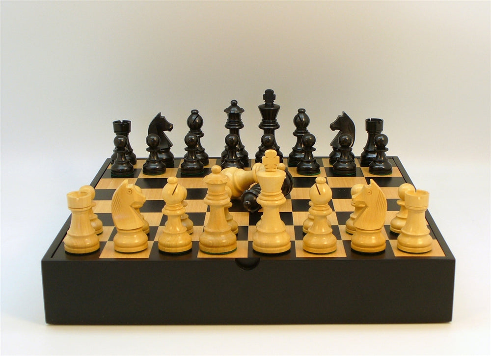 Chess Set 3.25in Black German Pieces w/Double Queens on Chest