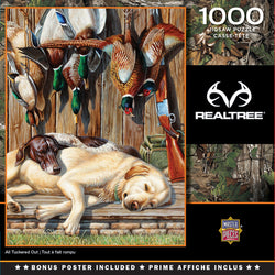 Puzzle Masterpieces: 1000 Piece RealTree - All Tuckered Out