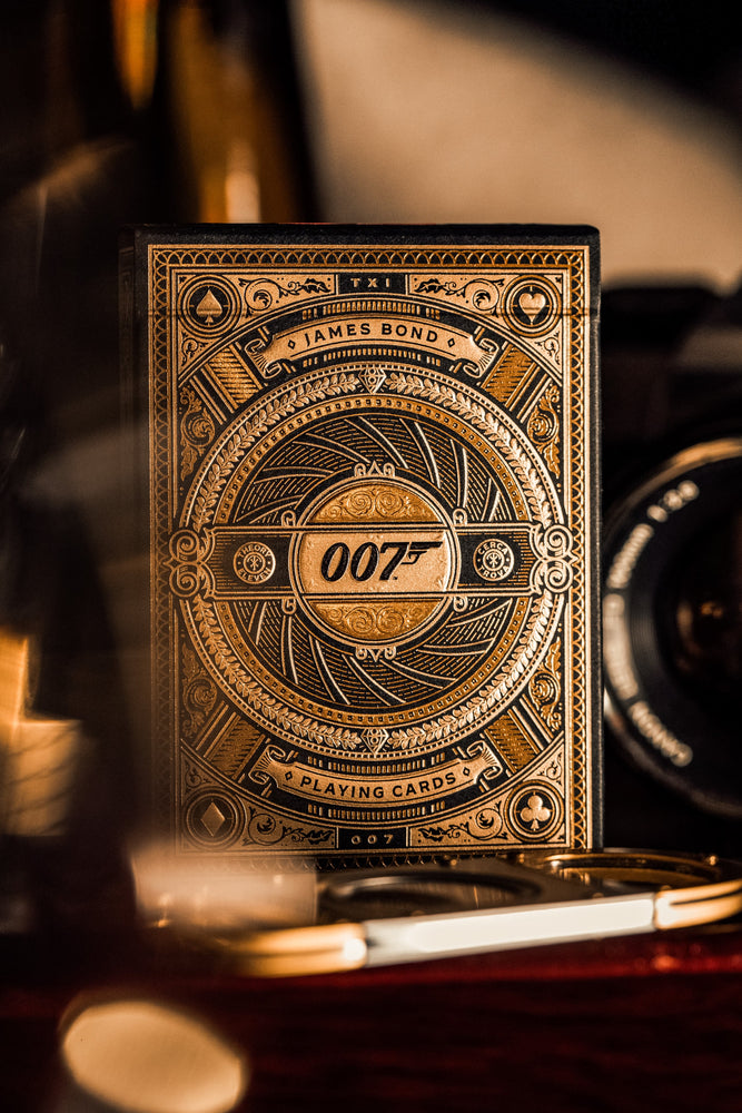 Cards Theory 11: James Bond 007