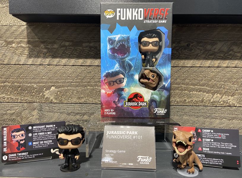 POP! Funkoverse Game Jurassic Park 101 - Dr. Ian Malcolm and T. Rex