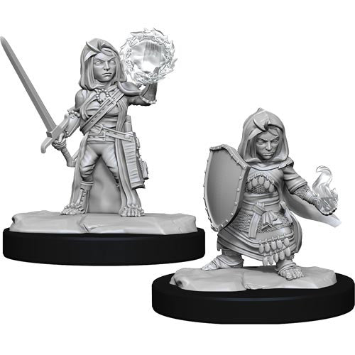 Mini Pathfinder Deep Cuts: Halfling Cleric Female